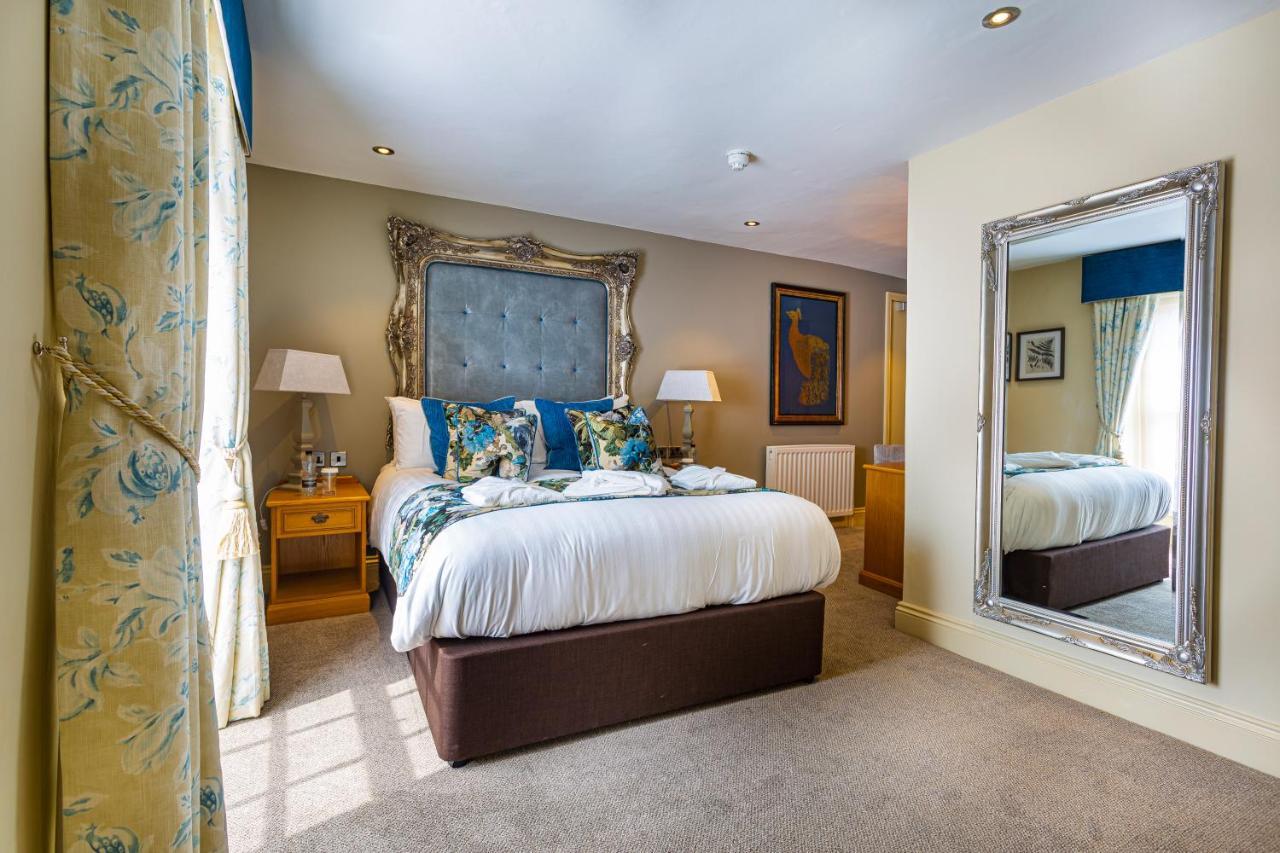 The Rutland Arms Hotel, Bakewell, Derbyshire Ngoại thất bức ảnh