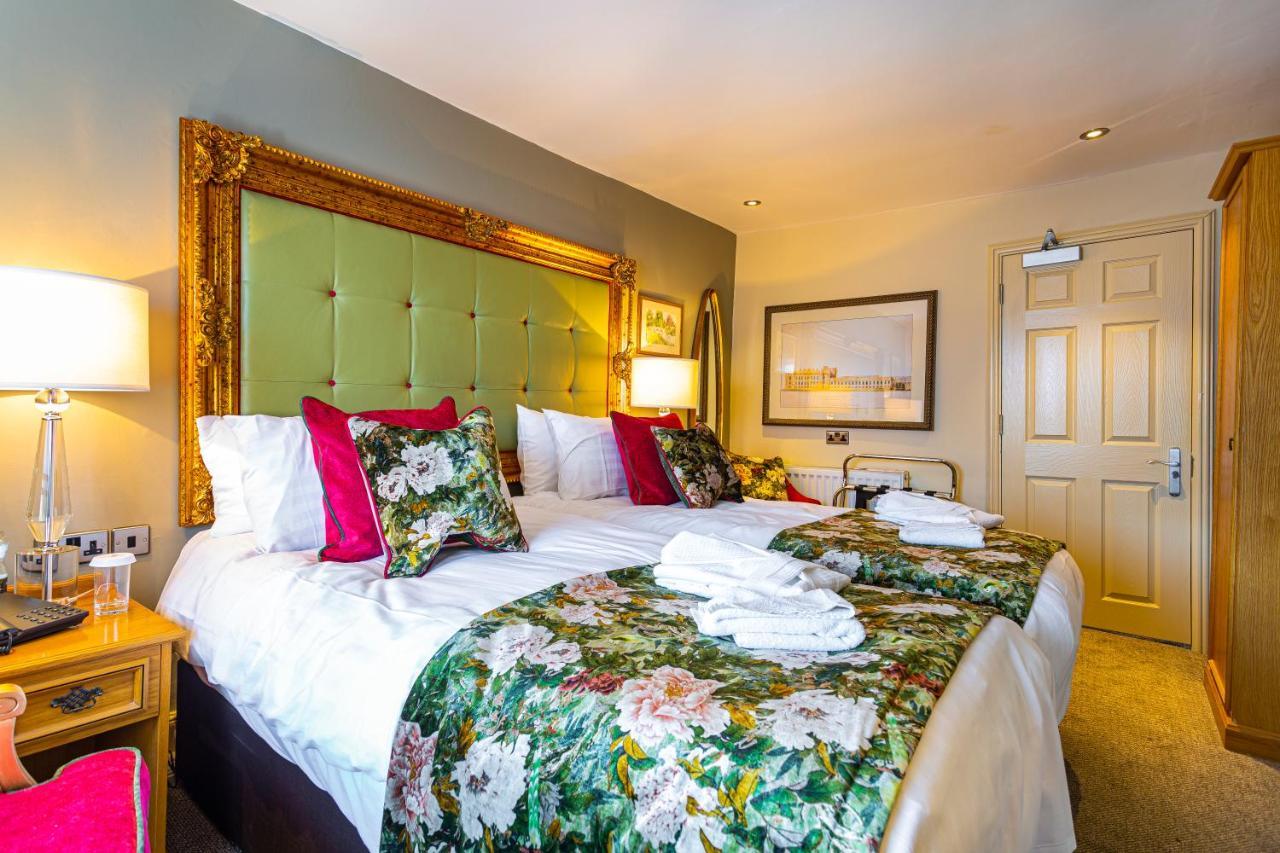 The Rutland Arms Hotel, Bakewell, Derbyshire Ngoại thất bức ảnh