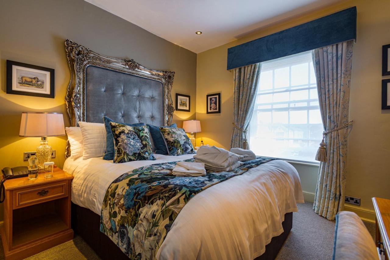 The Rutland Arms Hotel, Bakewell, Derbyshire Ngoại thất bức ảnh