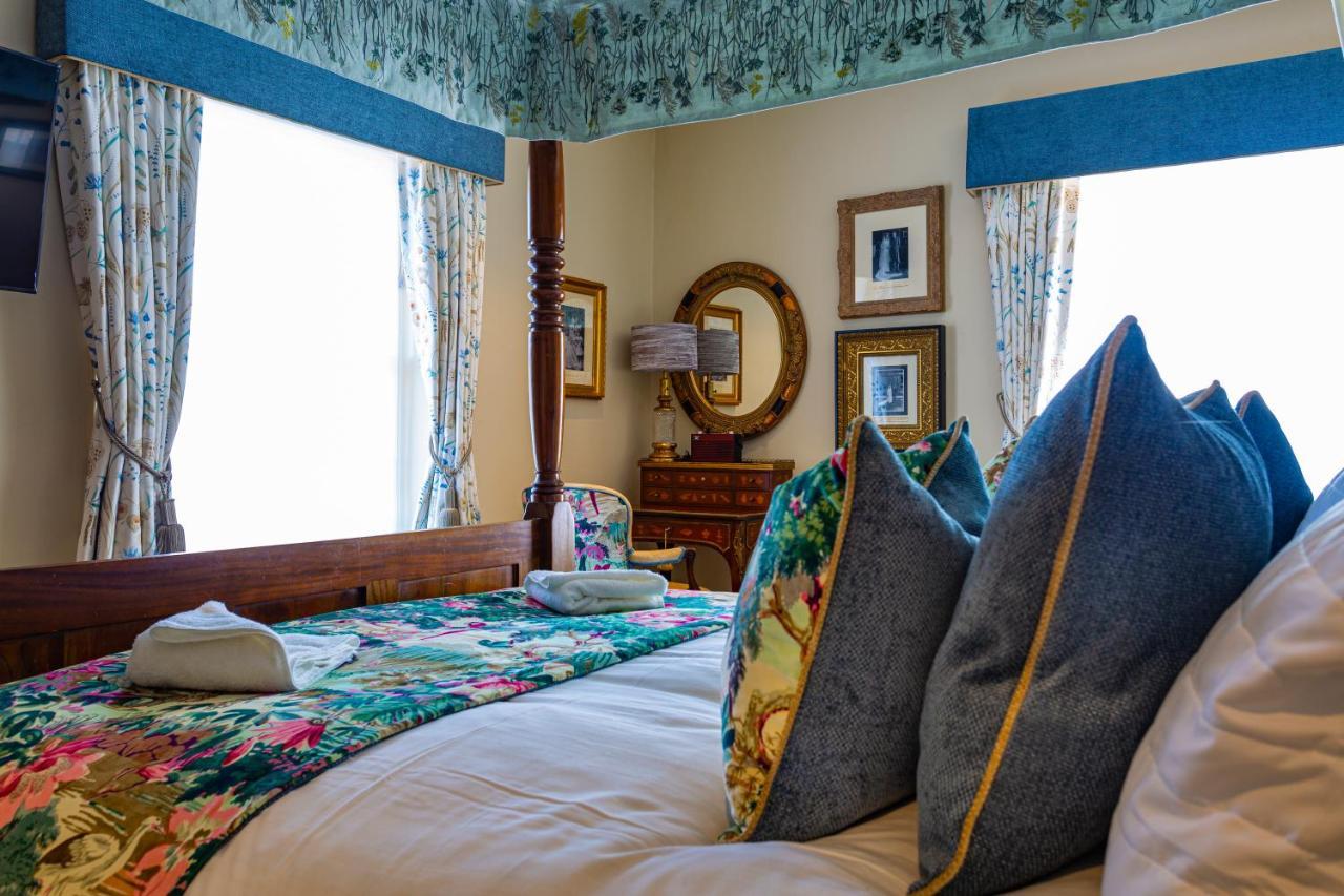 The Rutland Arms Hotel, Bakewell, Derbyshire Ngoại thất bức ảnh