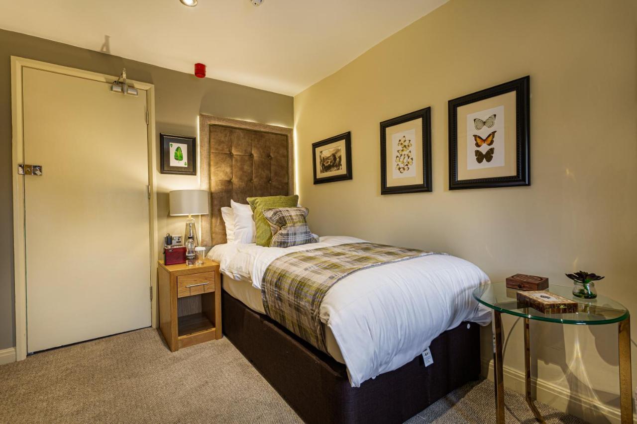 The Rutland Arms Hotel, Bakewell, Derbyshire Ngoại thất bức ảnh