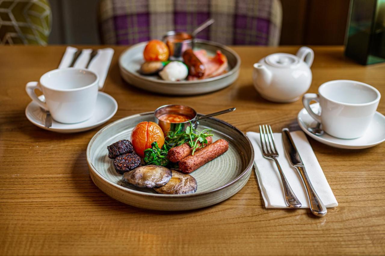 The Rutland Arms Hotel, Bakewell, Derbyshire Ngoại thất bức ảnh