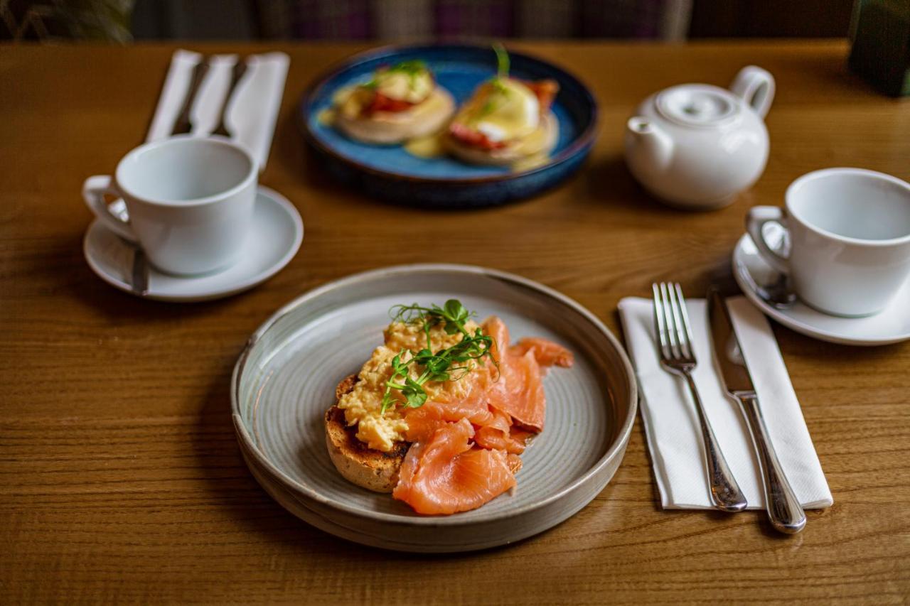 The Rutland Arms Hotel, Bakewell, Derbyshire Ngoại thất bức ảnh