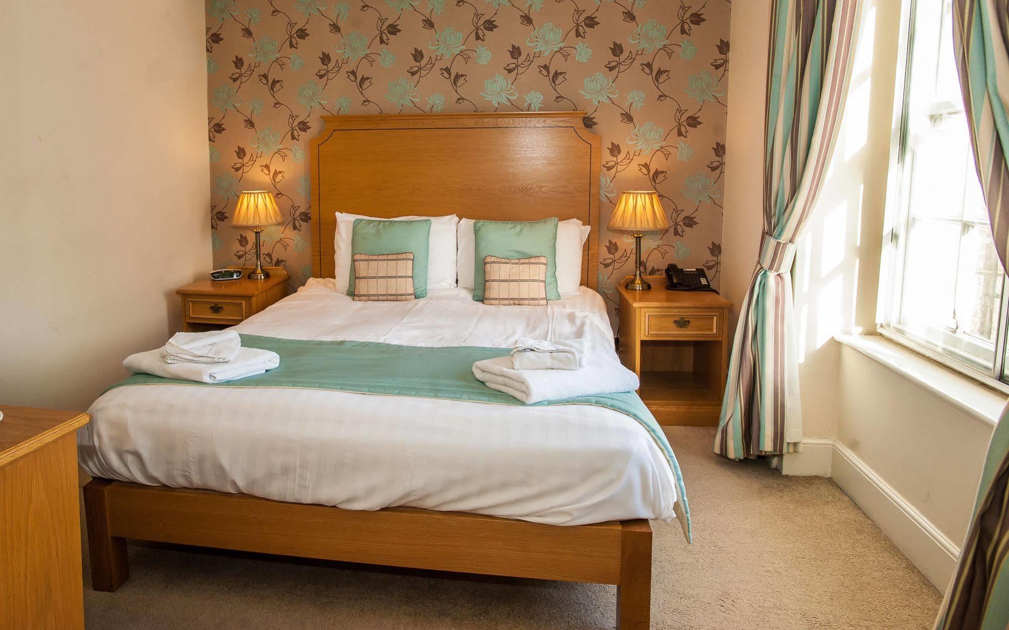 The Rutland Arms Hotel, Bakewell, Derbyshire Ngoại thất bức ảnh